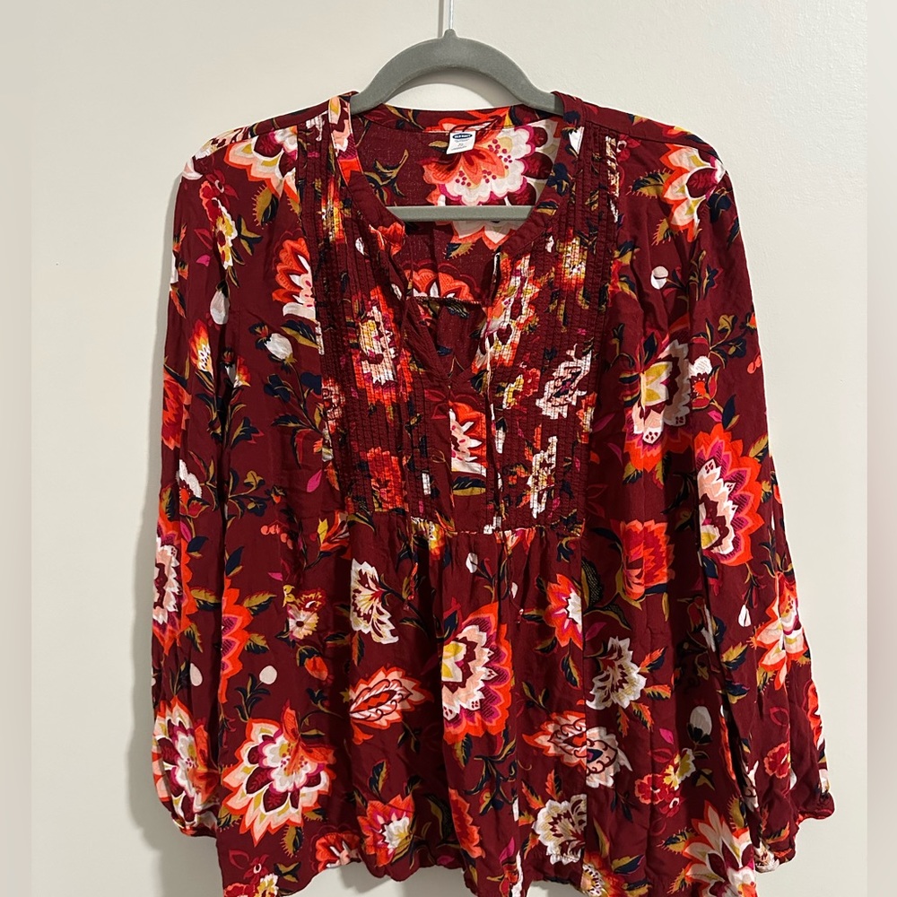 Old Navy Women’s Long Sleeve Blouse